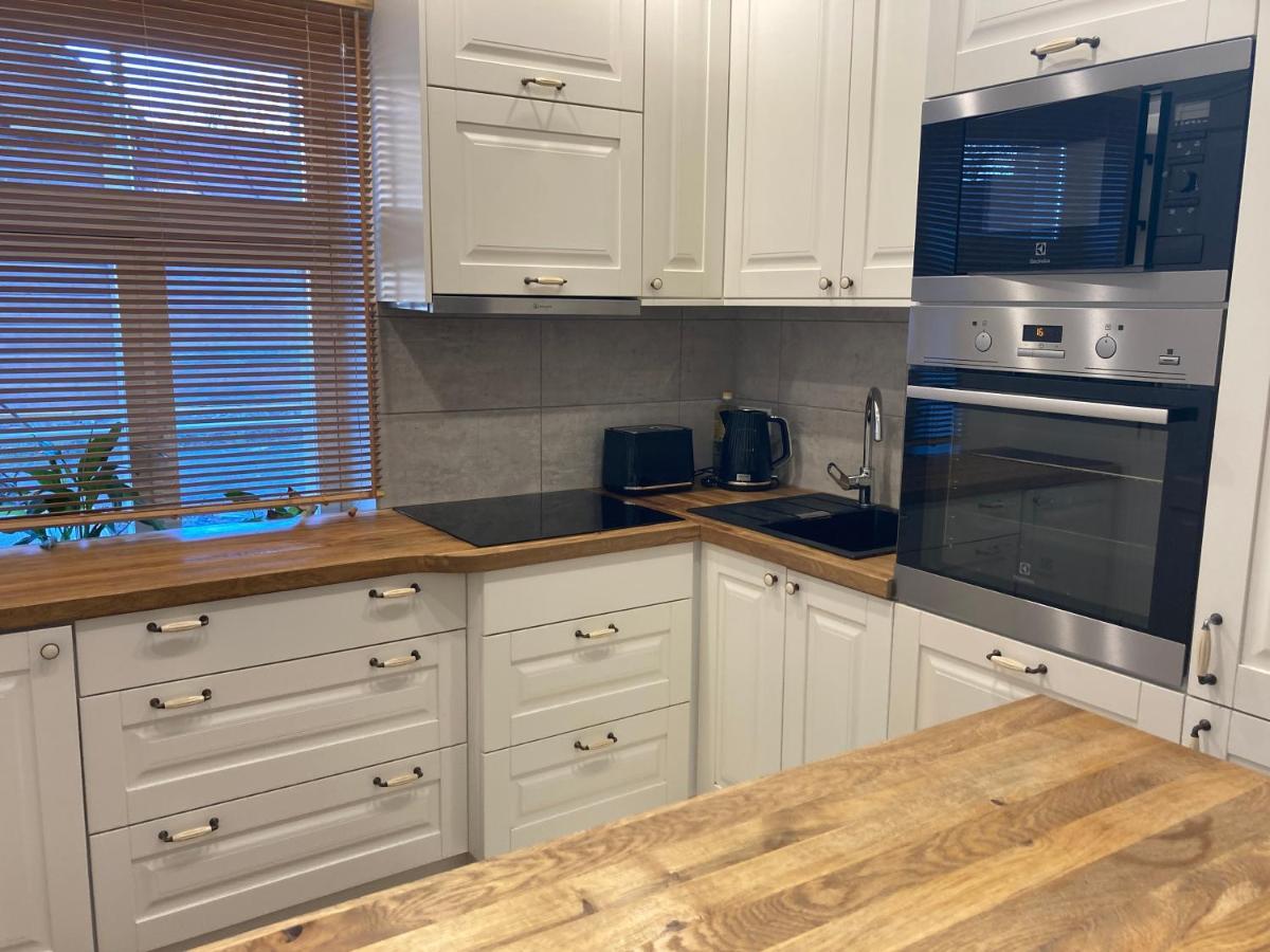 Lossi Apartment Kuressaare Ngoại thất bức ảnh
